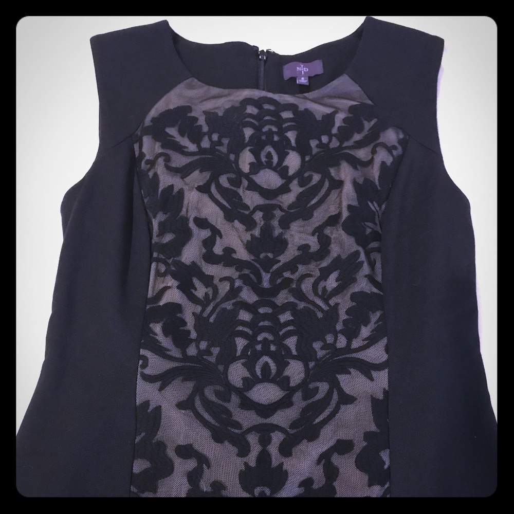 EUC NYDJ dress with built-in shape wear